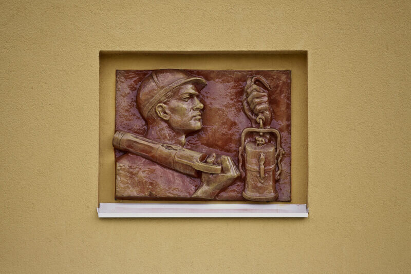 Keramický reliéf