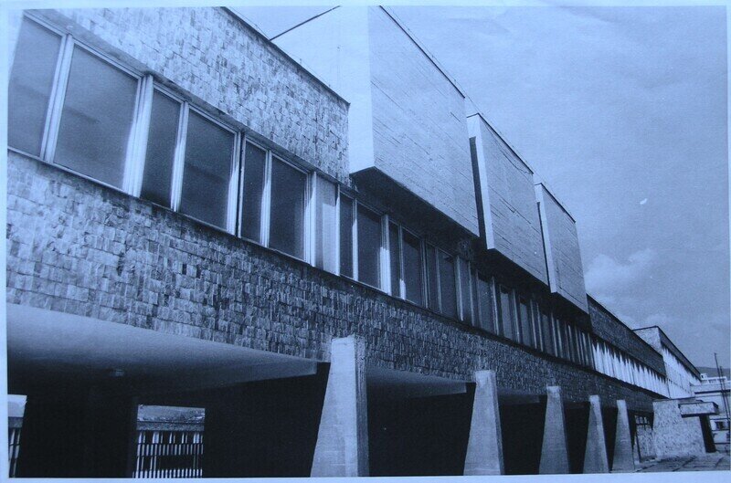 Areál školy