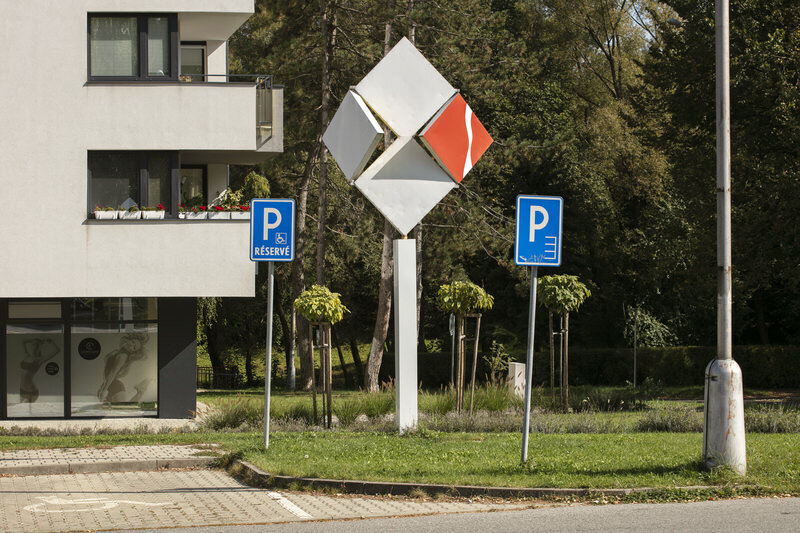 Mobil